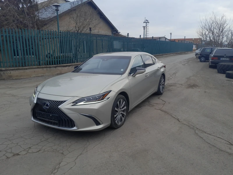 Lexus IS 300, снимка 2 - Автомобили и джипове - 49288175