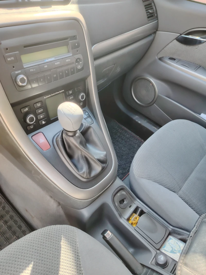 Fiat Croma 1.9, снимка 11 - Автомобили и джипове - 52743516