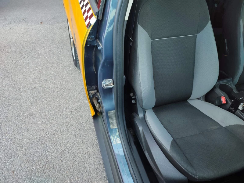 Ford Focus 1.6* TDCI* 95кс* КЛИМА* , снимка 12 - Автомобили и джипове - 51899299