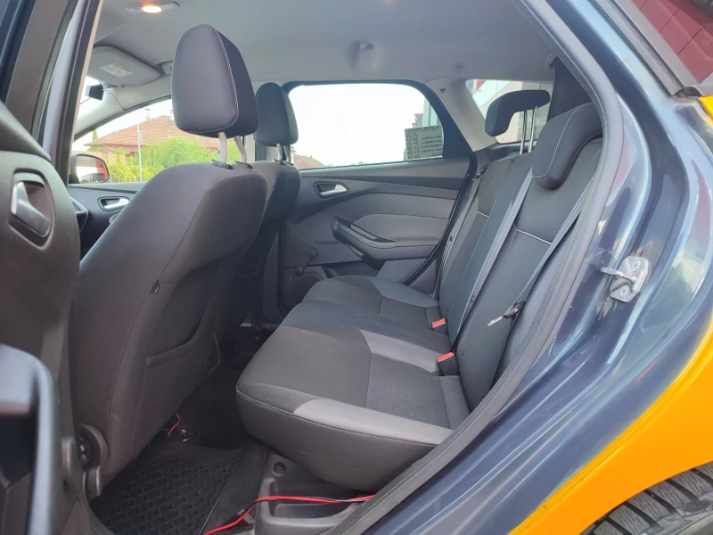 Ford Focus 1.6* TDCI* 95кс* КЛИМА* , снимка 9 - Автомобили и джипове - 51899299