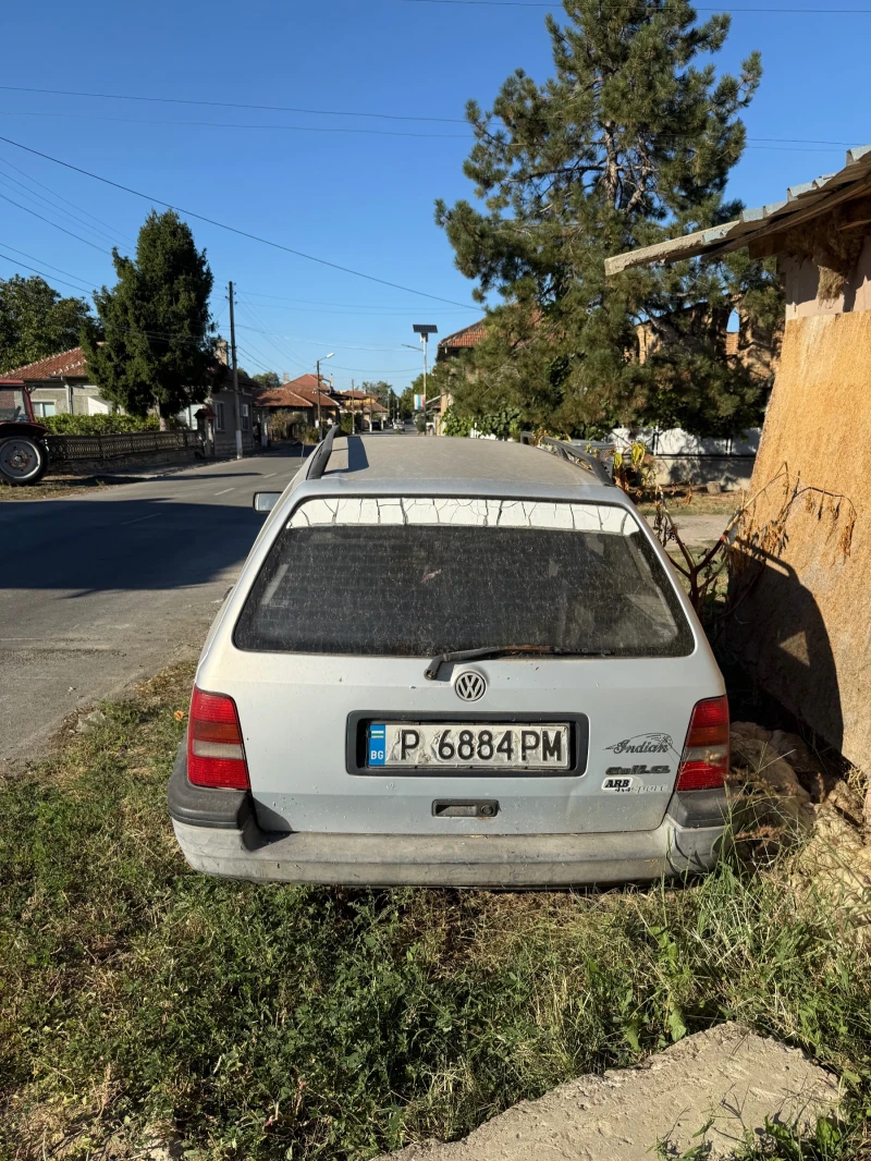 VW Golf, снимка 2 - Автомобили и джипове - 52296263