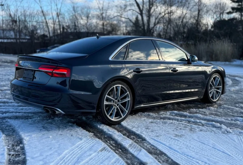 Audi S8 PLUS * * ОБДУХВАНЕ * * CARFAX * * АВТО КРЕДИТ * * , снимка 4 - Автомобили и джипове - 52787118