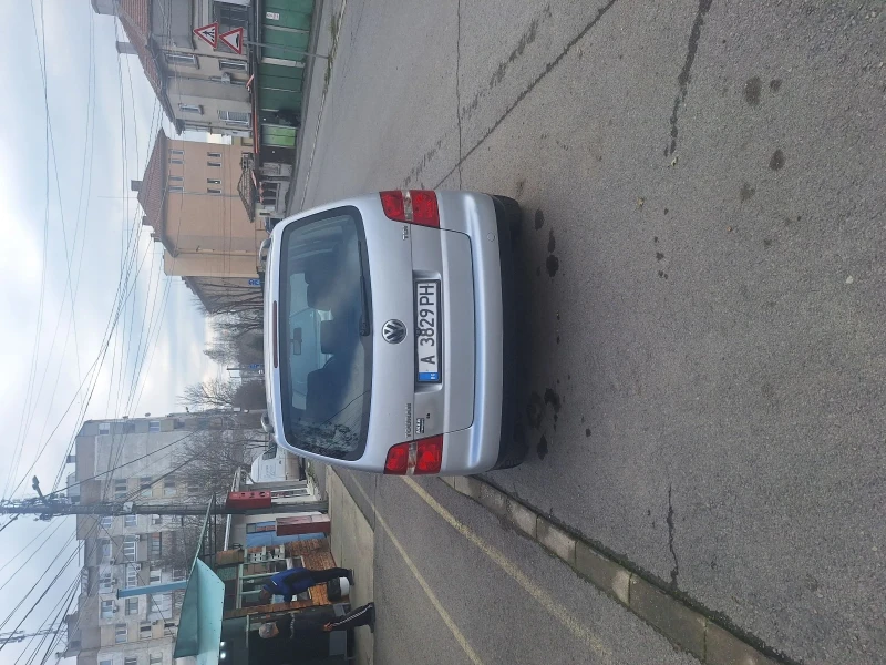 VW Touran, снимка 2 - Автомобили и джипове - 52840484