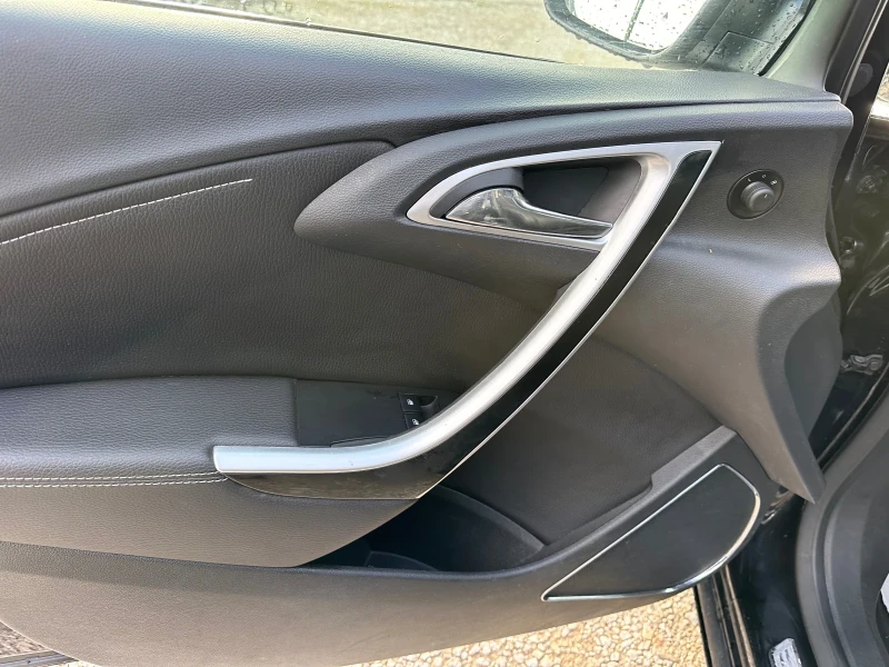 Opel Astra 2.0 CDTI COSMO. 160kc, снимка 7 - Автомобили и джипове - 53564544