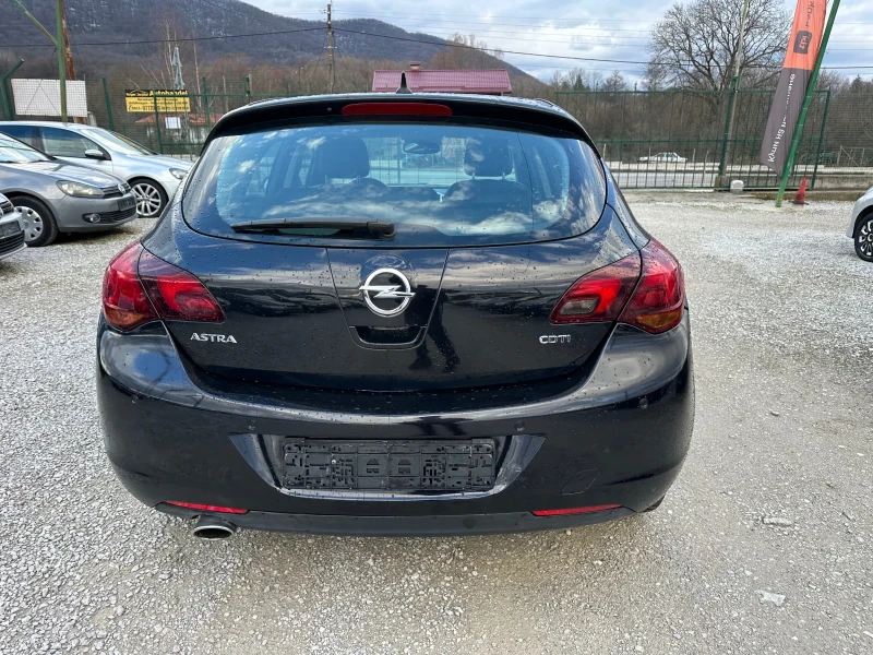 Opel Astra 2.0 CDTI COSMO. 160kc, снимка 5 - Автомобили и джипове - 53564544