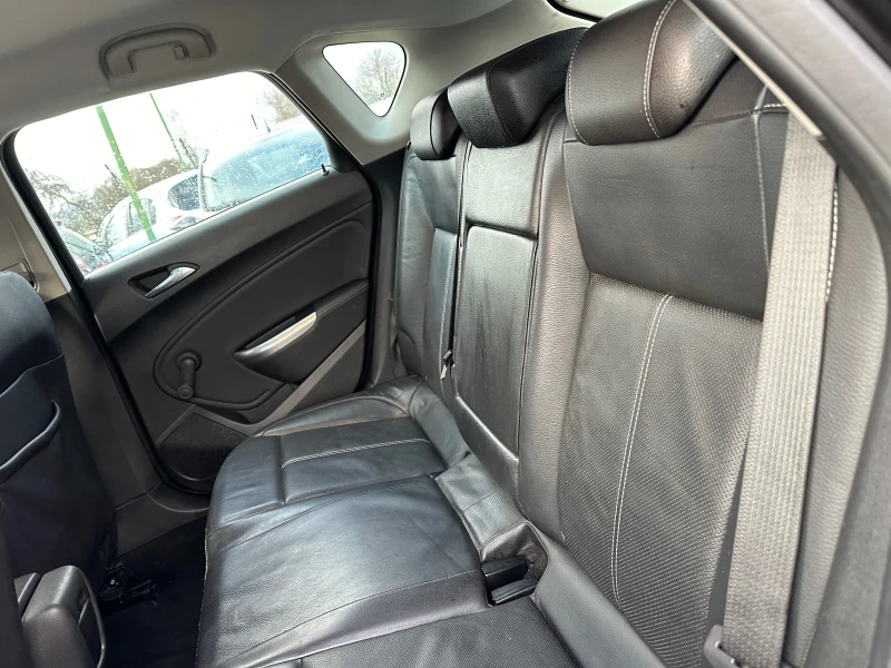 Opel Astra 2.0 CDTI COSMO. 160kc, снимка 14 - Автомобили и джипове - 53564544