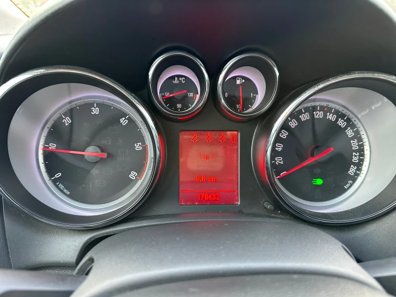 Opel Astra 2.0 CDTI COSMO. 160kc, снимка 11 - Автомобили и джипове - 53564544