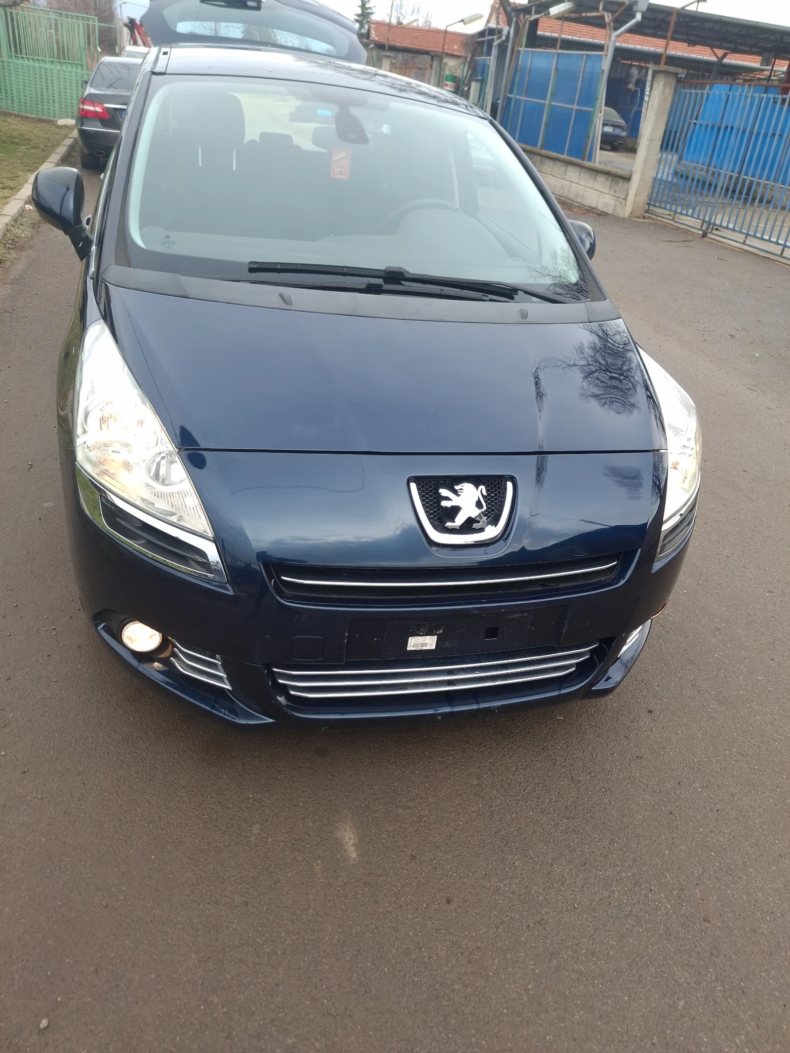 Peugeot 5008 1.6 HDI/ 6+ 1, снимка 1