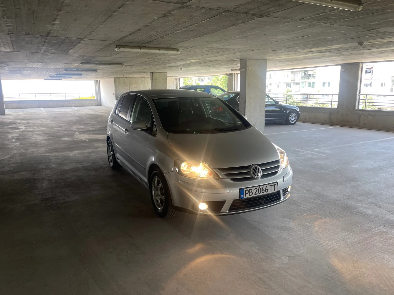 VW Golf Газ Климатроник Подгрев 4 врати нови летни и зимни - изображение 6