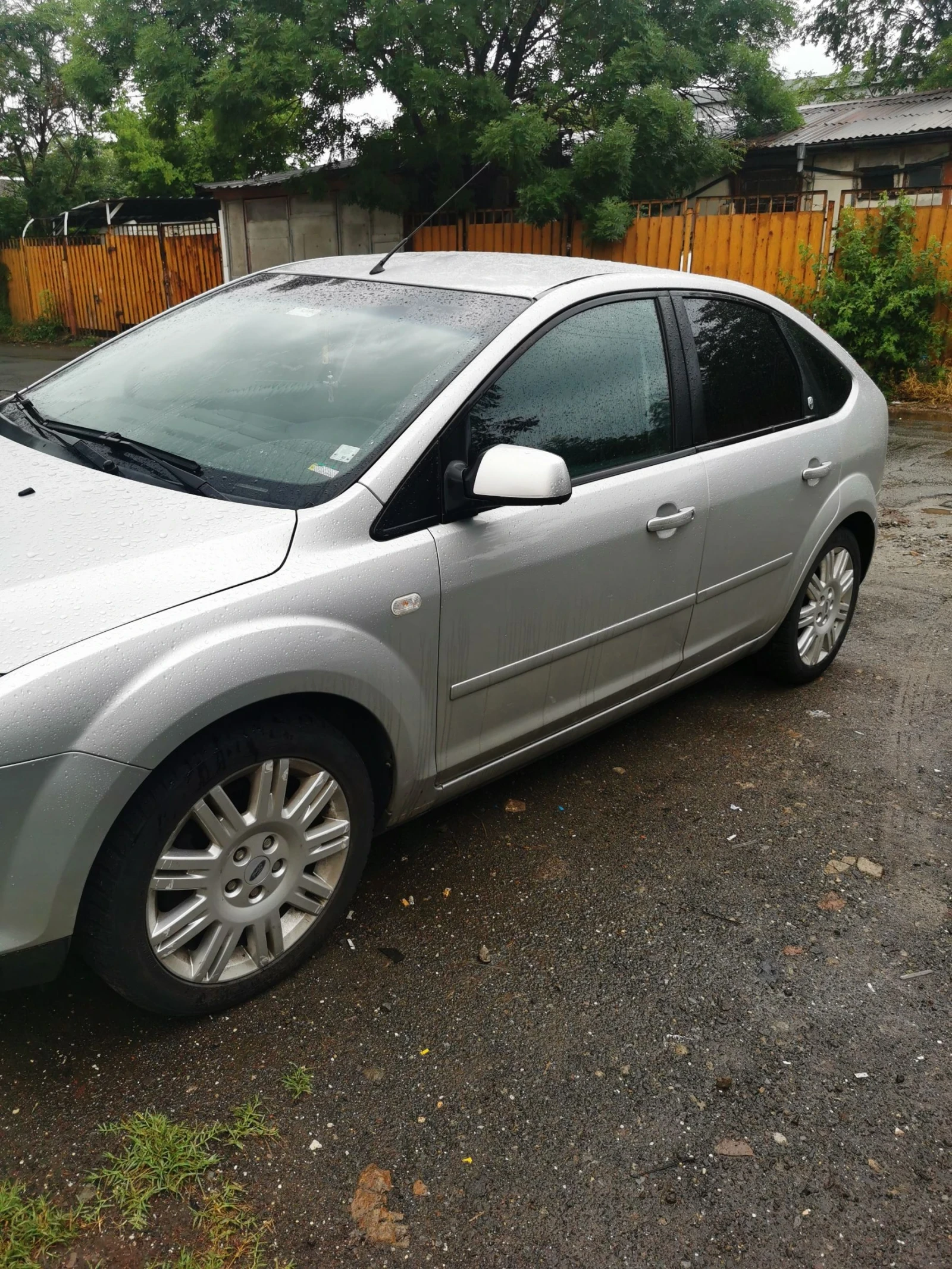 Ford Focus АВТОМАТИК - изображение 4