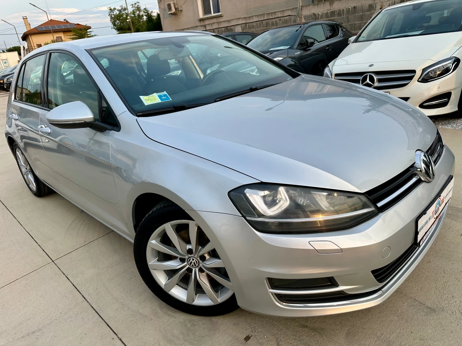 VW Golf 1.6TDI HighLine! Led! внос Италия! - изображение 3