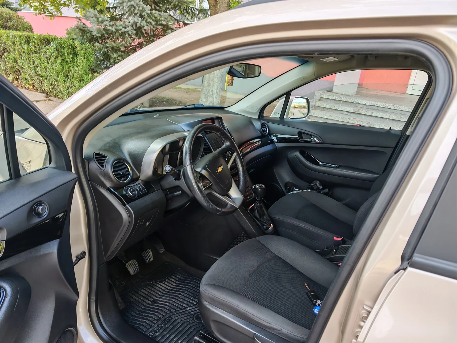 Chevrolet Orlando  - изображение 6