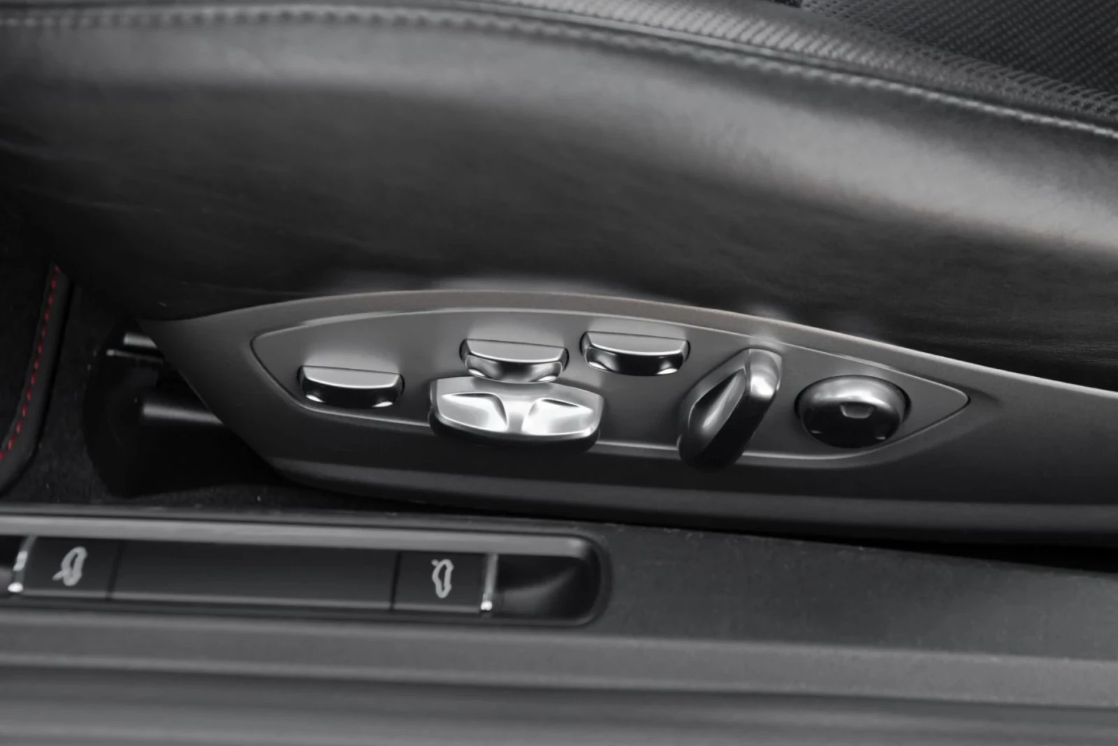 Porsche 911 GTS | Mobile.bg   14