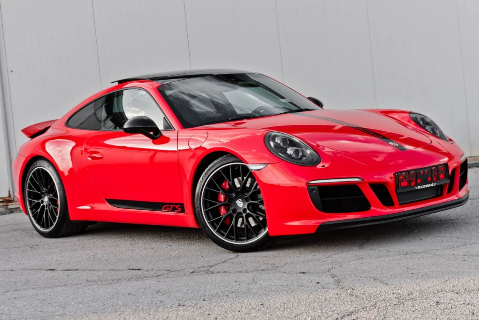 Porsche 911 GTS | Mobile.bg   1