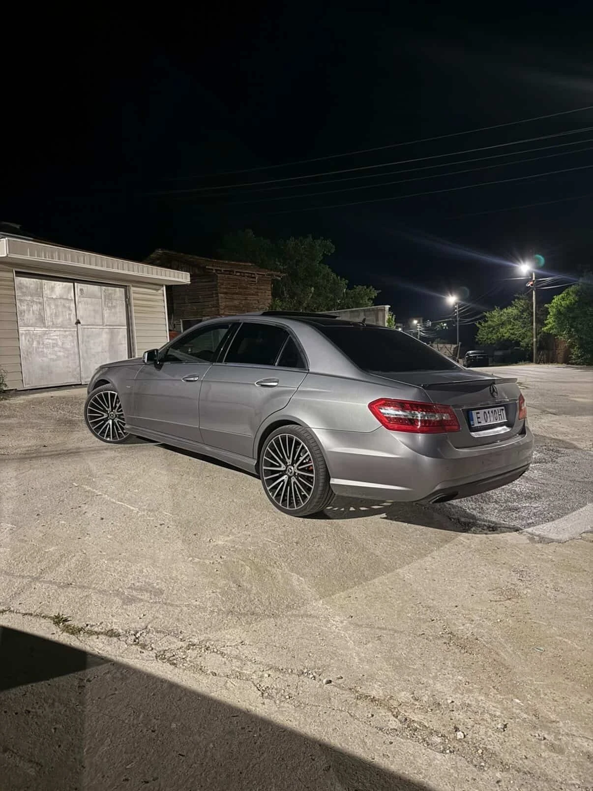Mercedes-Benz E 350, снимка 12 - Автомобили и джипове - 54995412