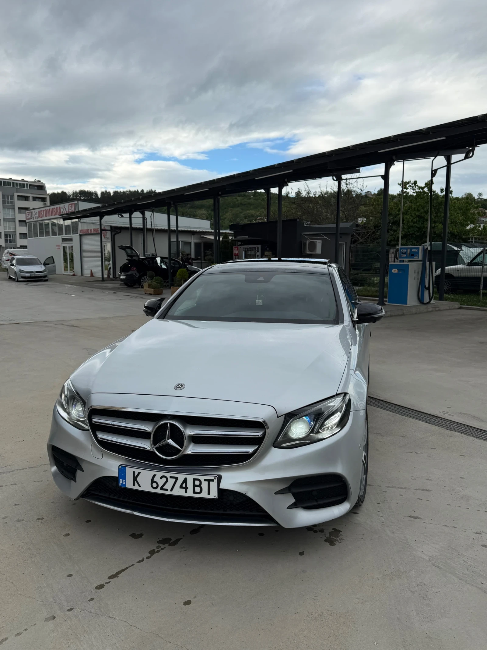 Mercedes-Benz E 220