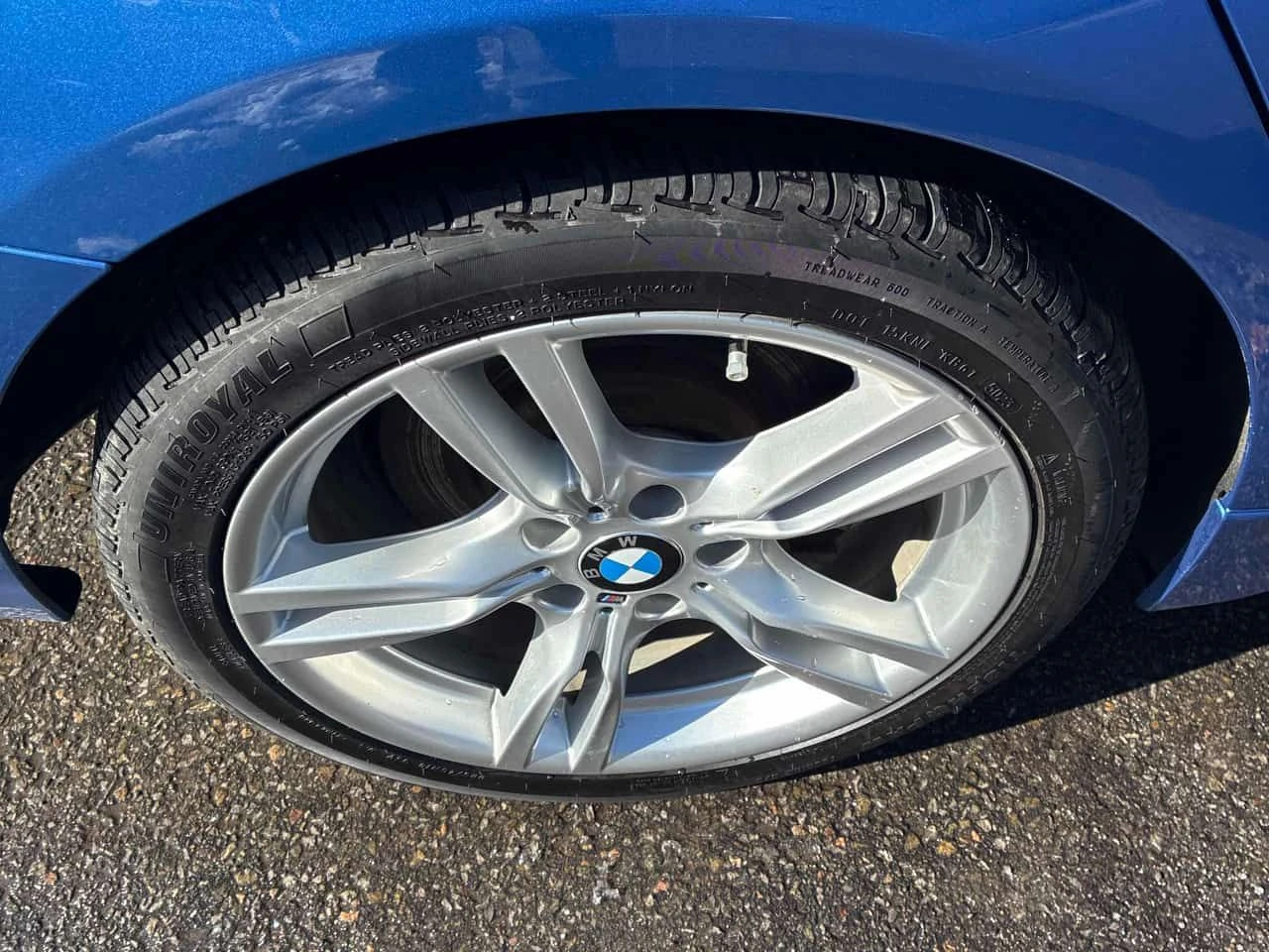 BMW 330 330i xDrive  CARFAX, снимка 10 - Автомобили и джипове - 53977658