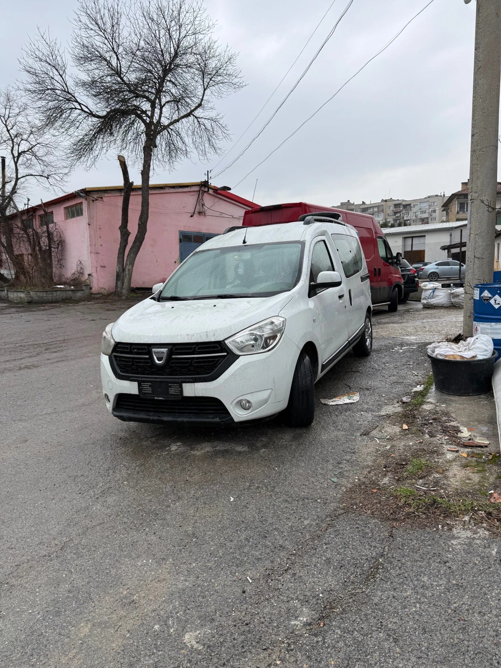 Dacia Dokker 1.6, снимка 2 - Автомобили и джипове - 54114506