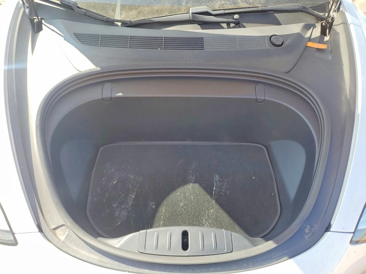 Tesla Model 3, снимка 11 - Автомобили и джипове - 54155720