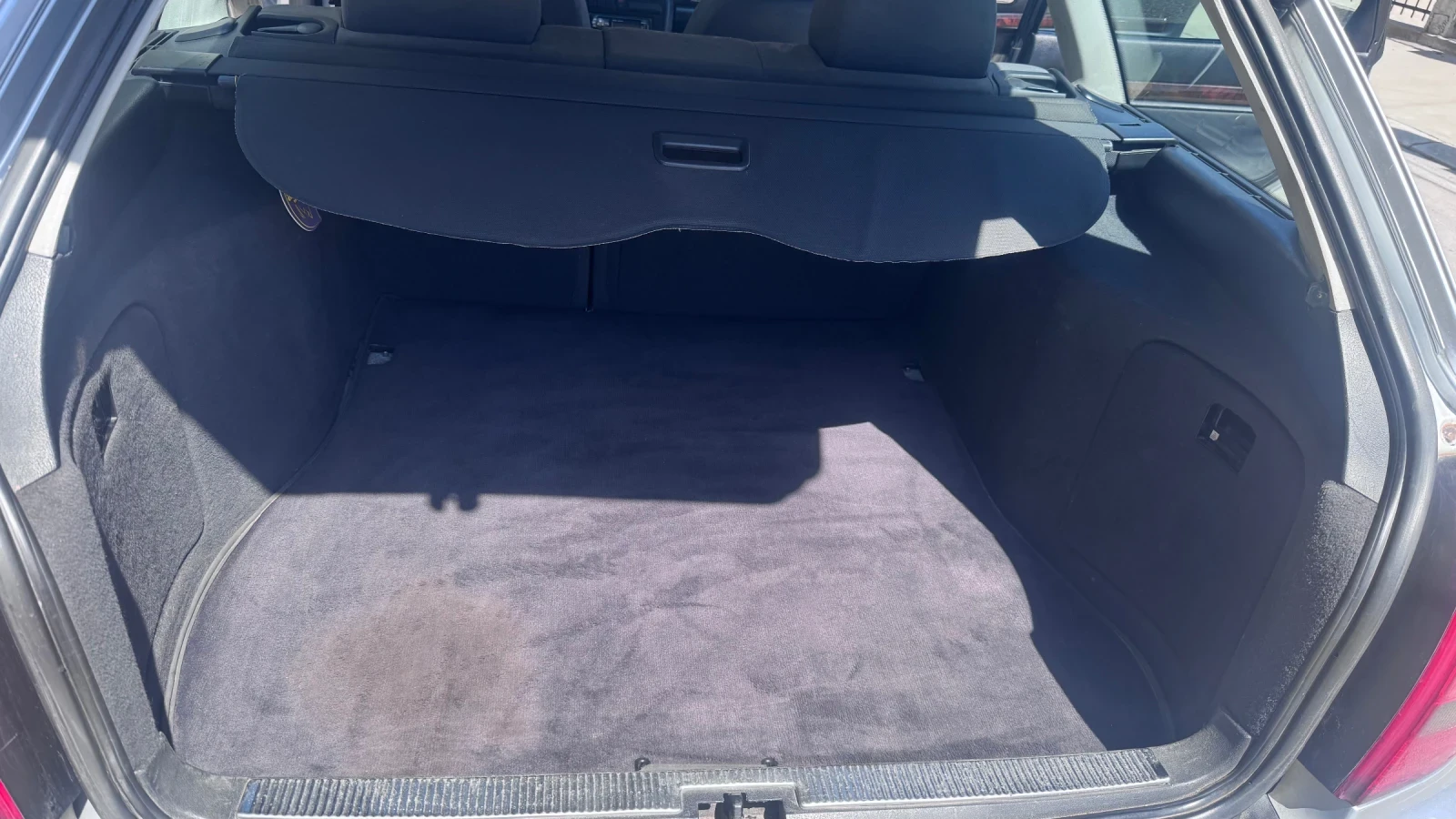 Audi A4 b5 Комби, снимка 4 - Автомобили и джипове - 54329266