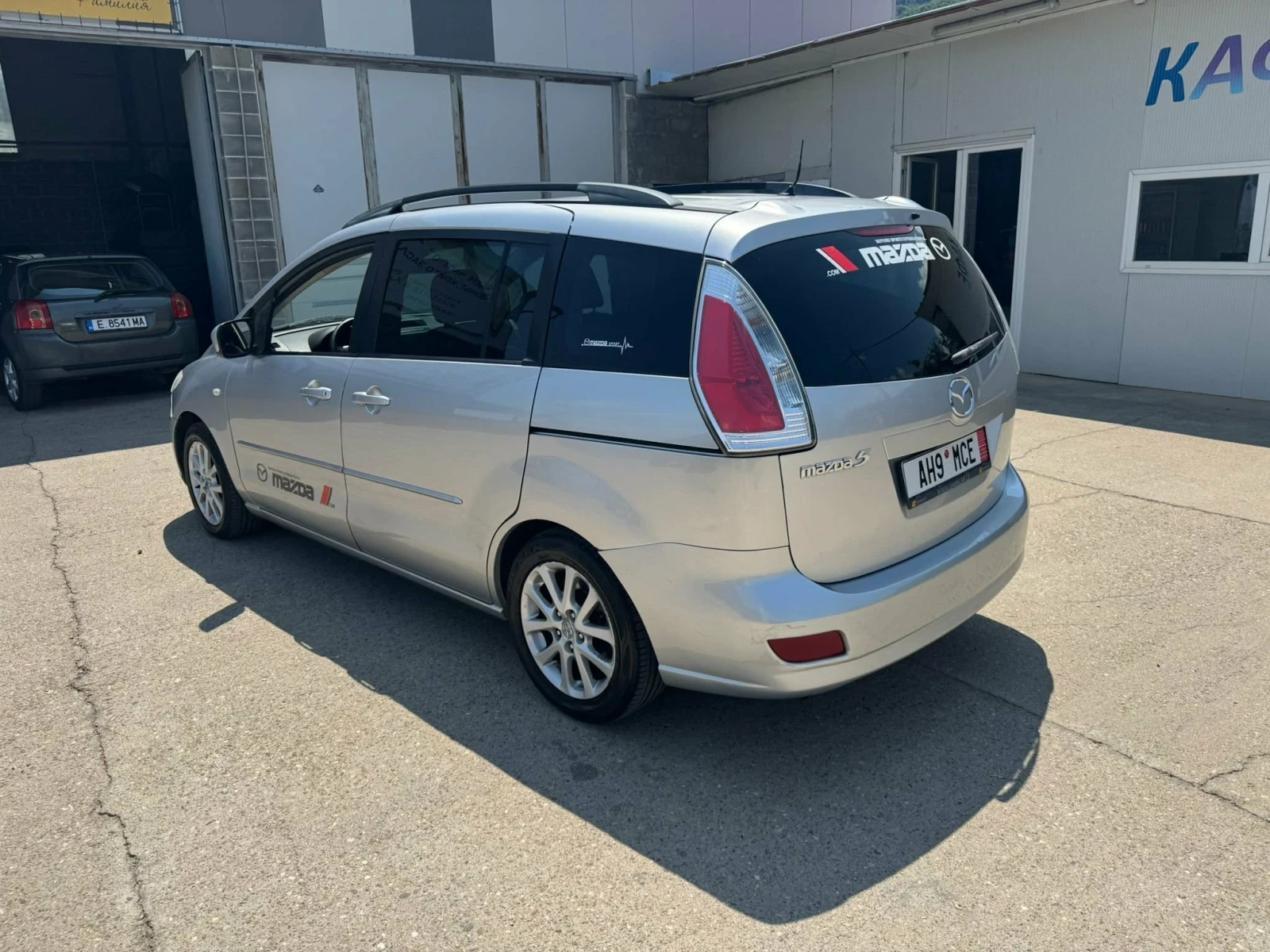 Mazda 5 2.0, снимка 6 - Автомобили и джипове - 54780418