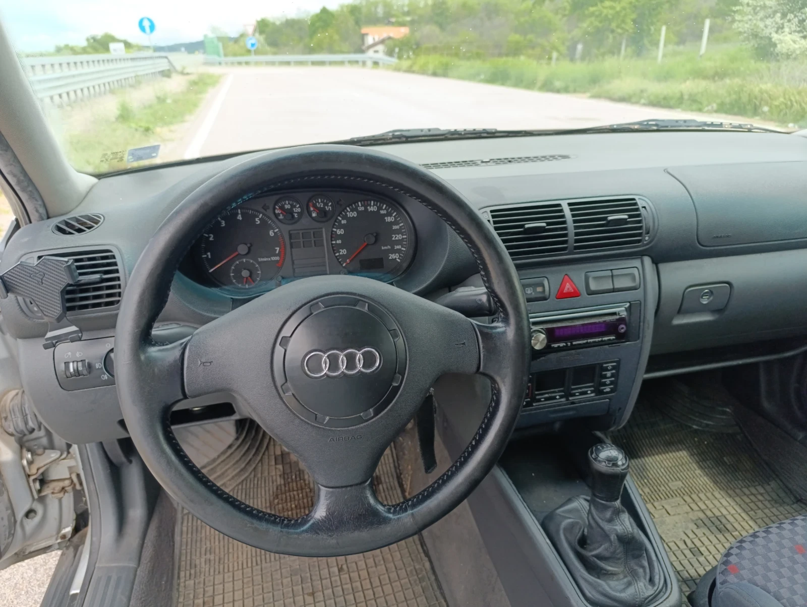 Audi A3 1.8 20V GAS, снимка 9 - Автомобили и джипове - 54658769