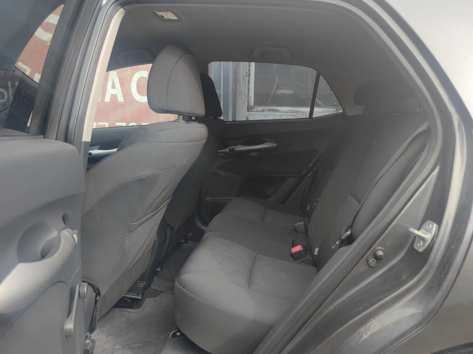 Toyota Auris 1.4i-97к.с Регистрирана, снимка 12 - Автомобили и джипове - 54775883