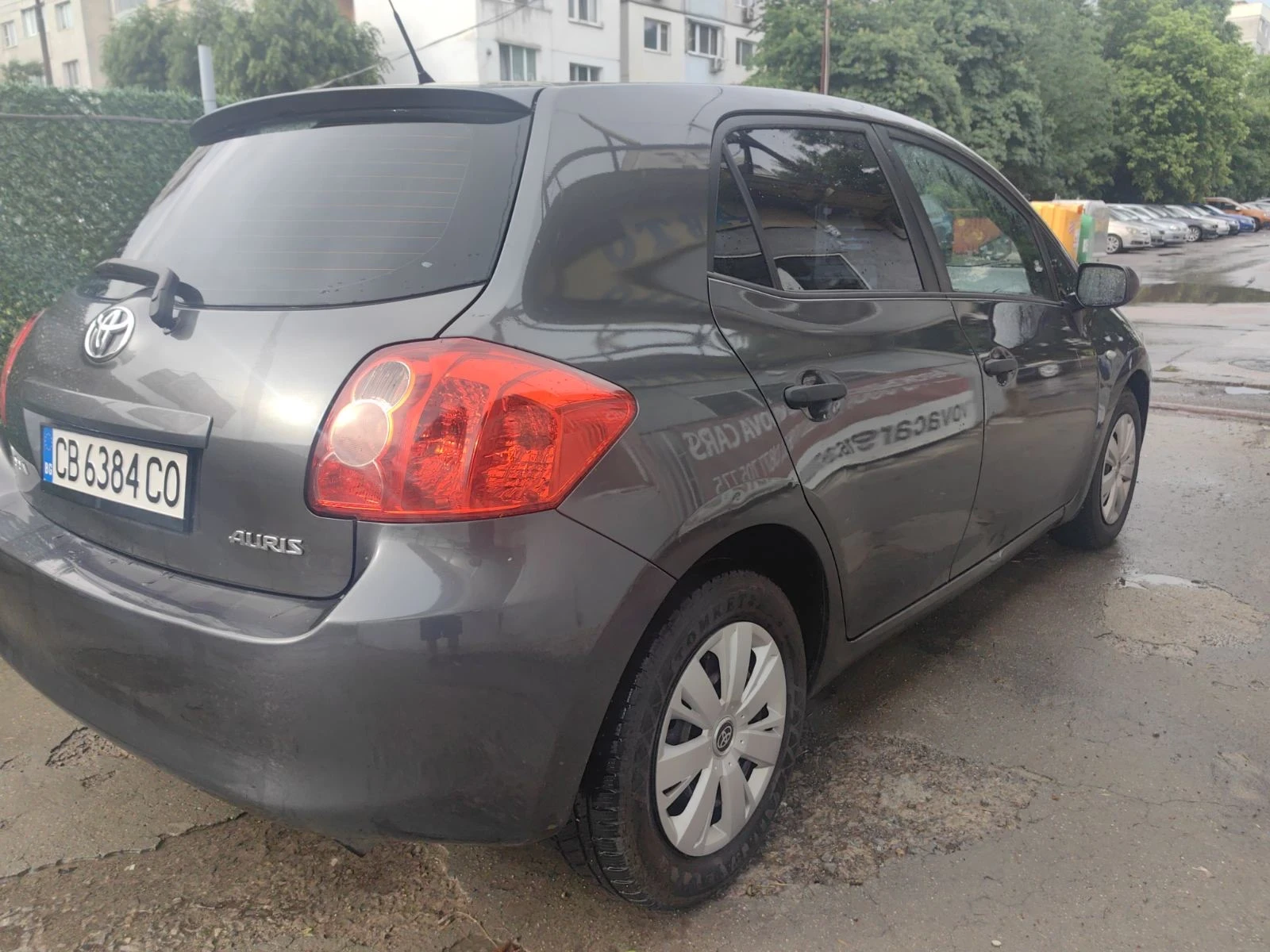 Toyota Auris 1.4i-97к.с Регистрирана, снимка 4 - Автомобили и джипове - 54775883