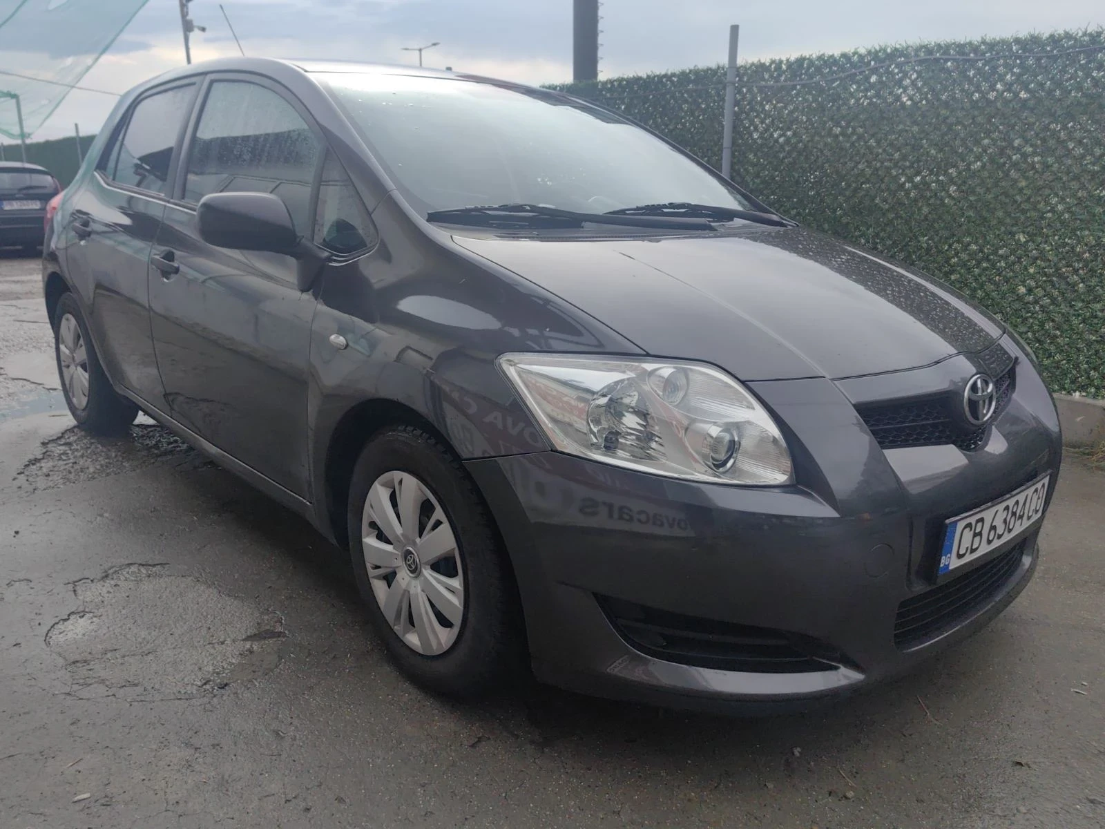 Toyota Auris 1.4i-97к.с Регистрирана, снимка 5 - Автомобили и джипове - 54775883