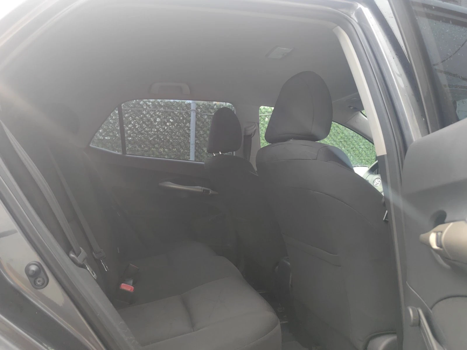 Toyota Auris 1.4i-97к.с Регистрирана, снимка 13 - Автомобили и джипове - 54775883