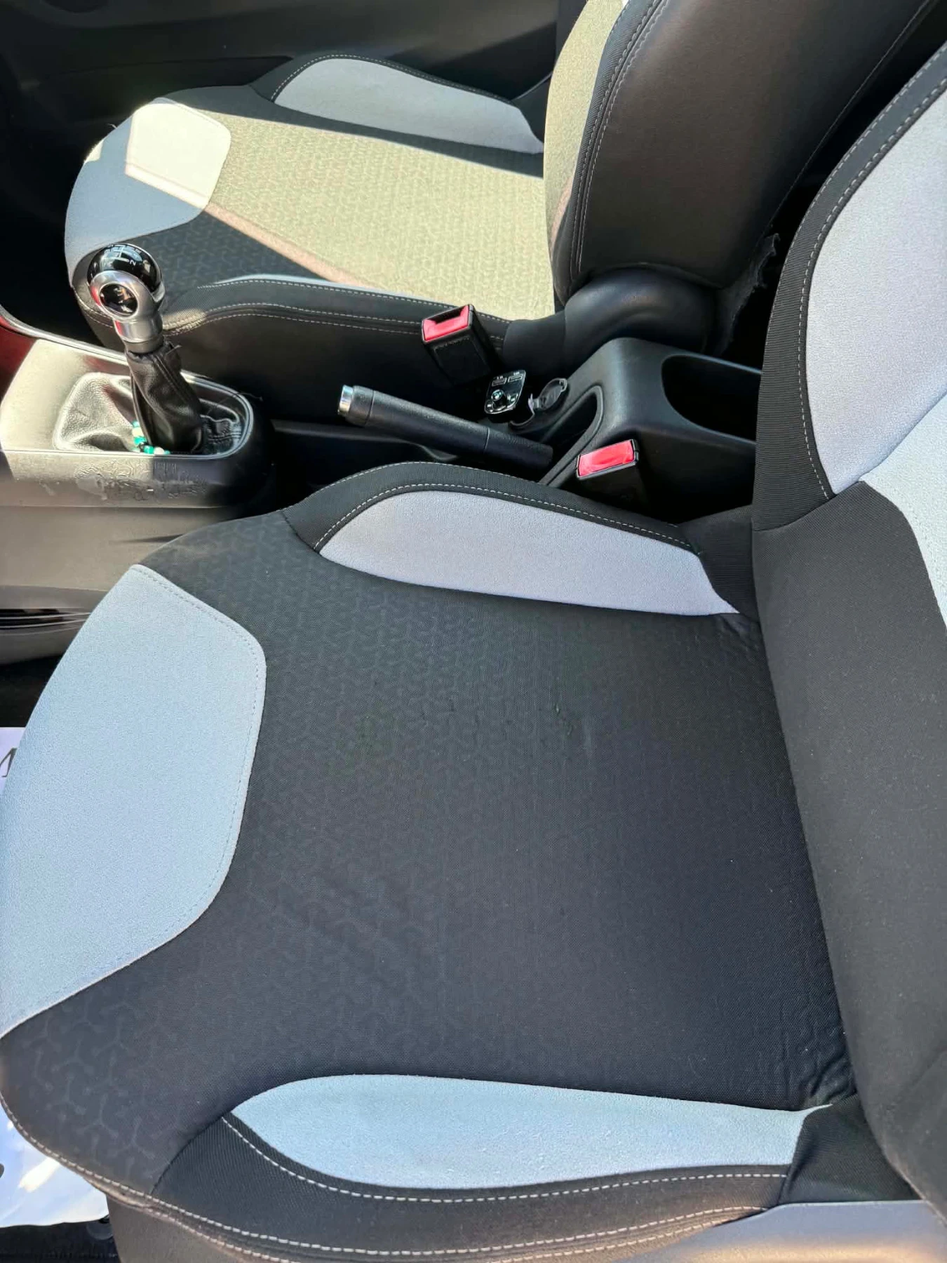 Citroen DS3 1.4 Бензин, снимка 4 - Автомобили и джипове - 54839240