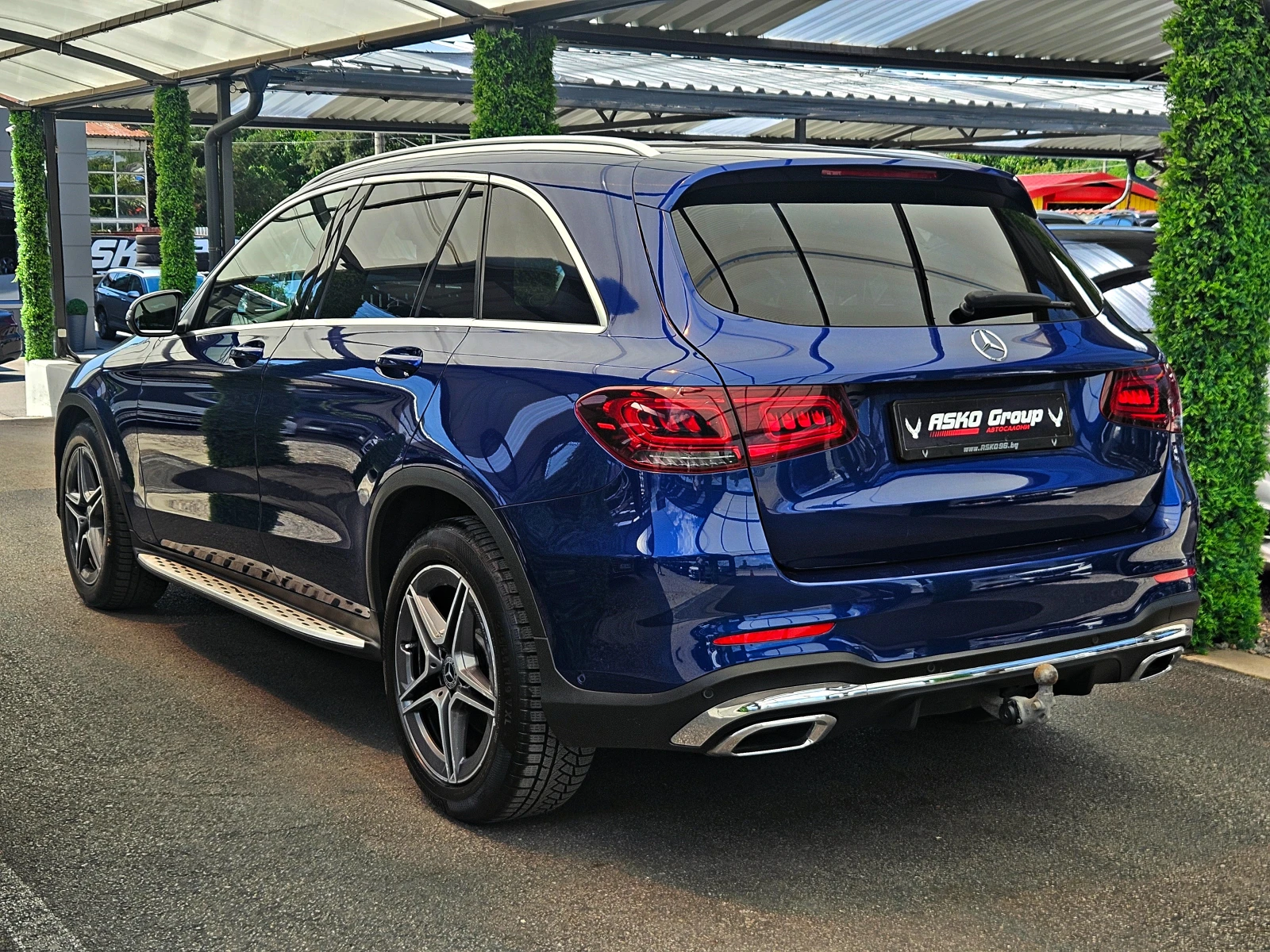 Mercedes-Benz GLC 220 AMG/FACE/DIGIATL/PANO/DISTR/CAMERA/ПОДГРЕВ/ОБДУХ/L, снимка 7 - Автомобили и джипове - 54993402