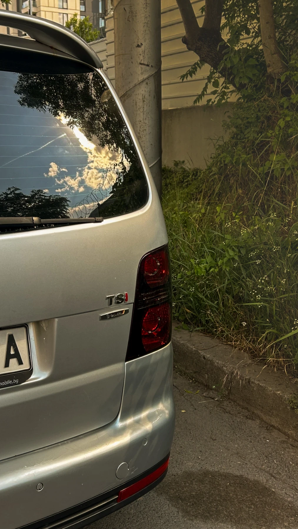 VW Touran, снимка 9 - Автомобили и джипове - 55005691