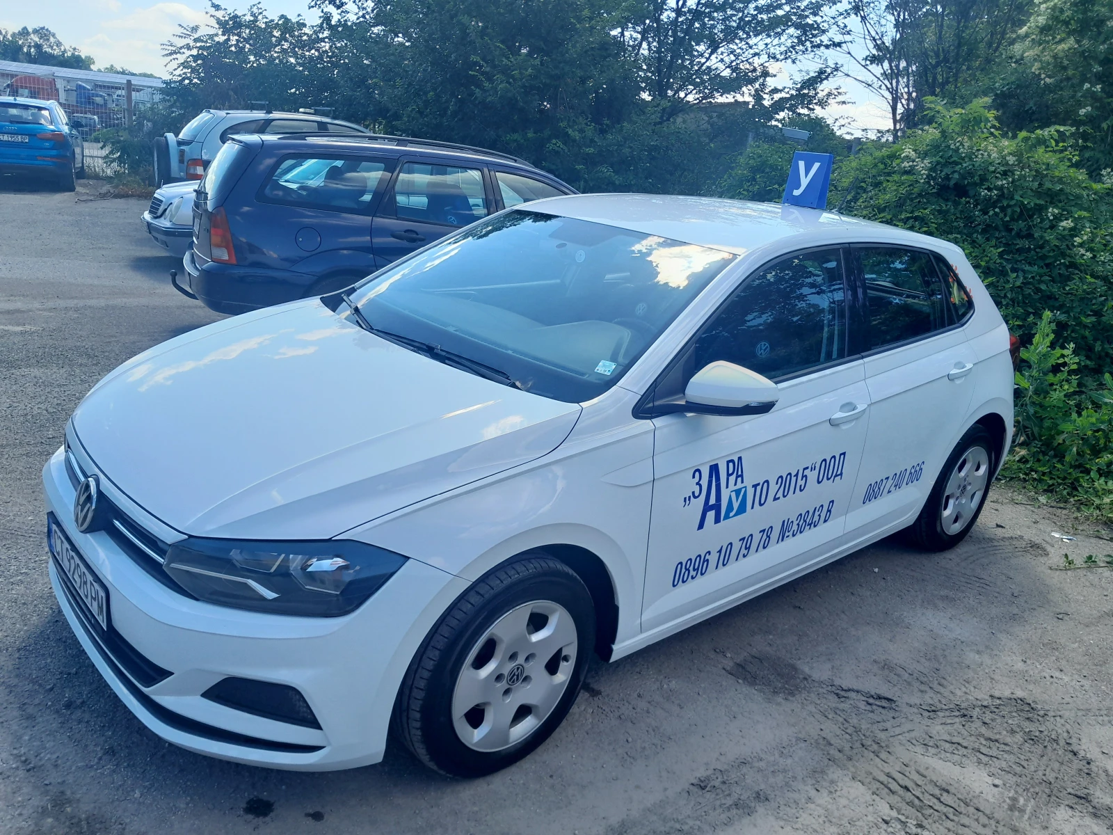 VW Polo CNG - фабричен метан, снимка 6 - Автомобили и джипове - 55224360
