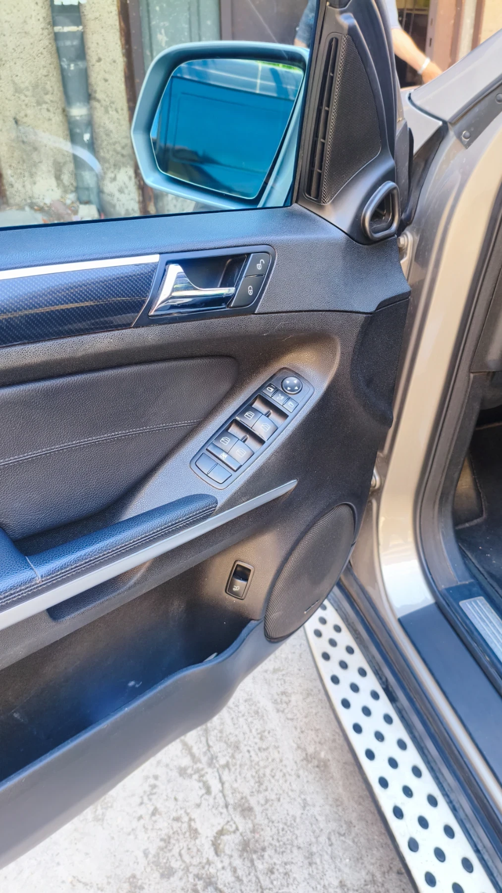Mercedes-Benz ML 550 Mercedes 4 mastic LPG Kless, снимка 11 - Автомобили и джипове - 55508409