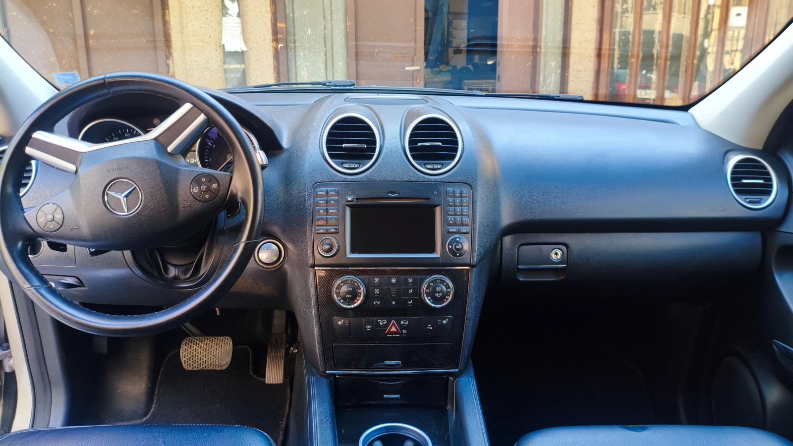 Mercedes-Benz ML 550 Mercedes 4 mastic LPG Kless, снимка 9 - Автомобили и джипове - 55508409