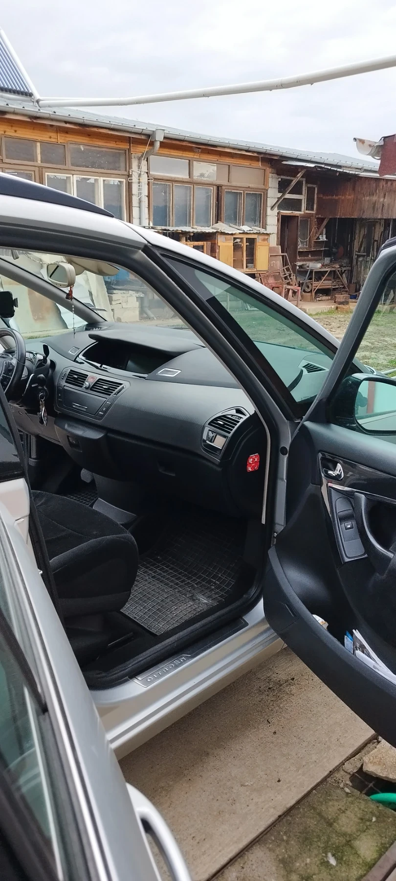 Citroen Grand C4 Picasso Exclusive , снимка 6 - Автомобили и джипове - 55674007