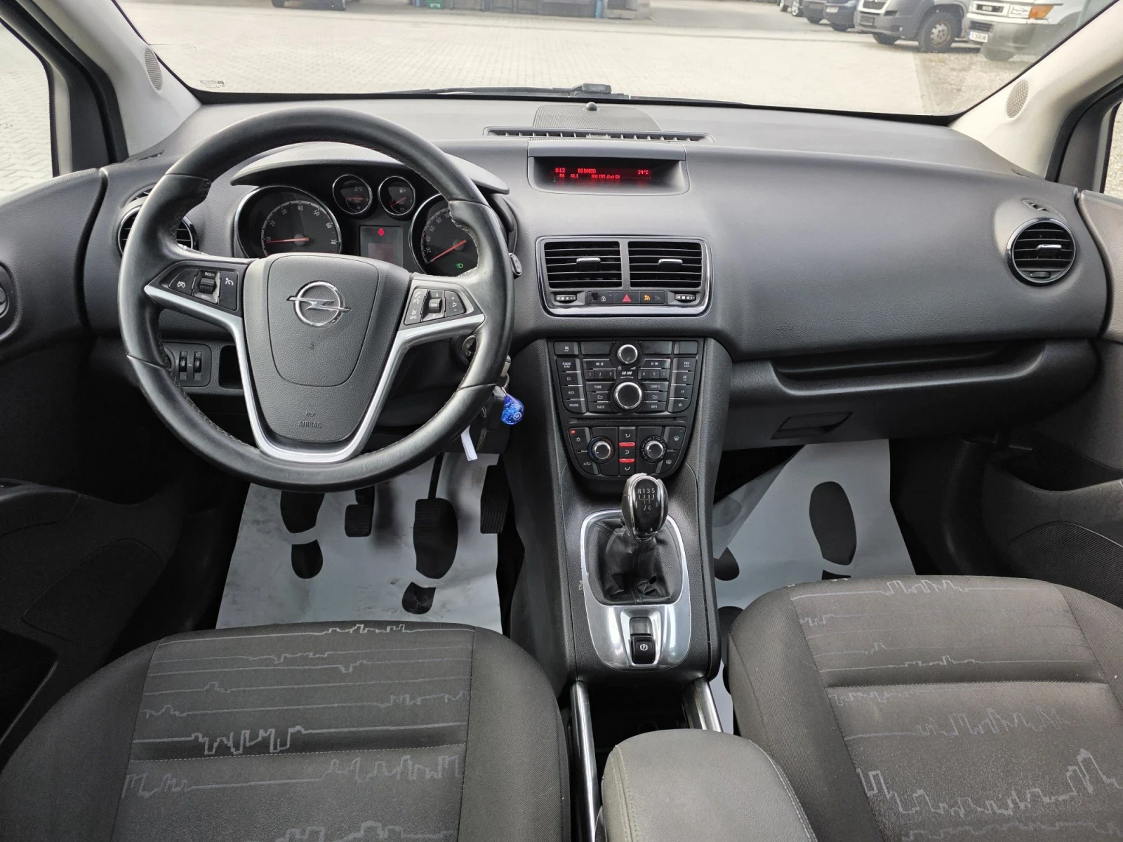 Opel Meriva 1.4T ������ | Mobile.bg � ����������� 9