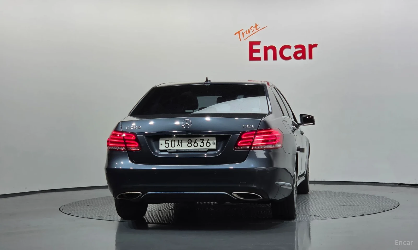 Mercedes-Benz E 220 E220 CDI Avantgarde, снимка 4 - Автомобили и джипове - 56182008