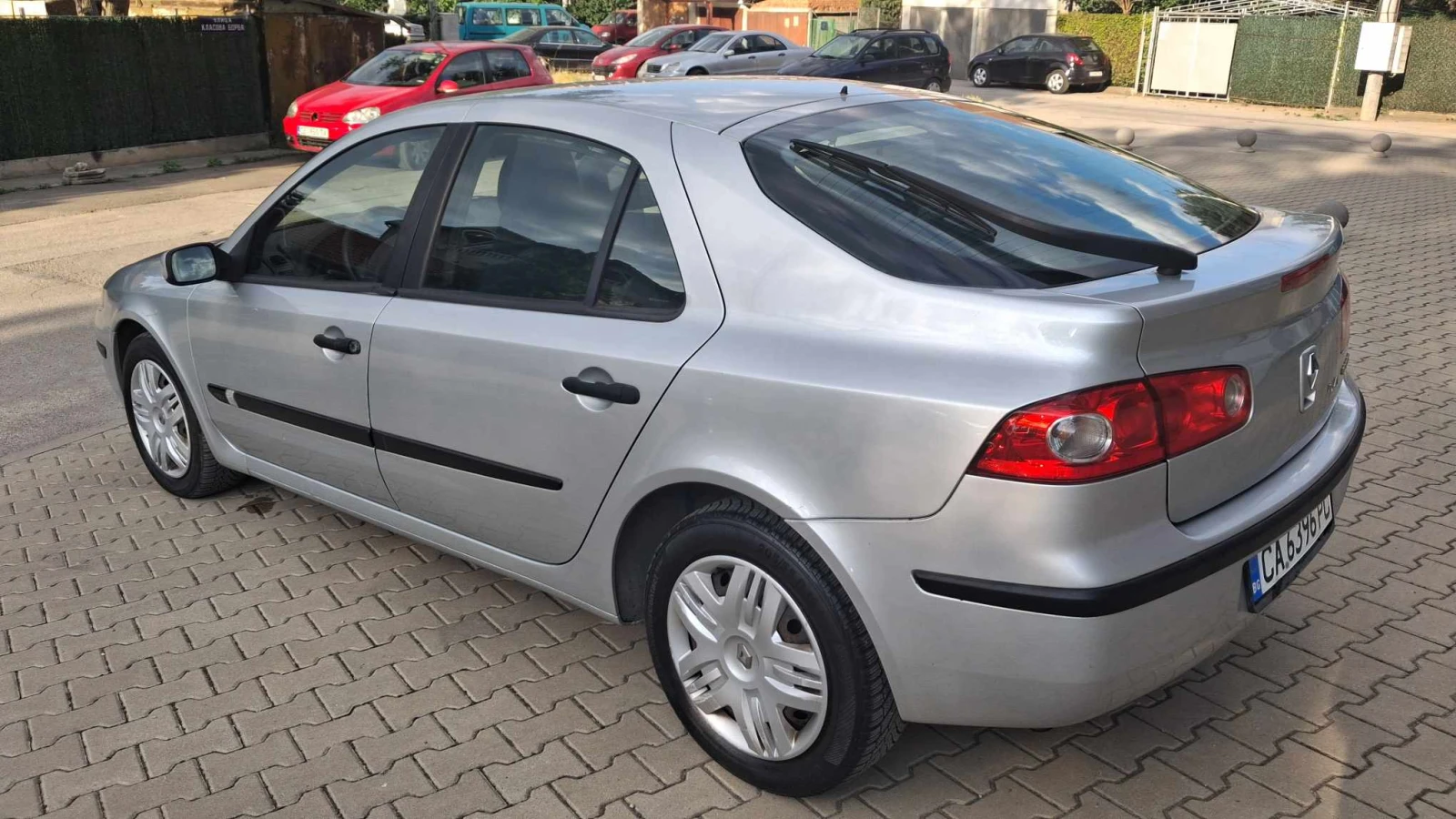 Renault Laguna II, снимка 6 - Автомобили и джипове - 56301187