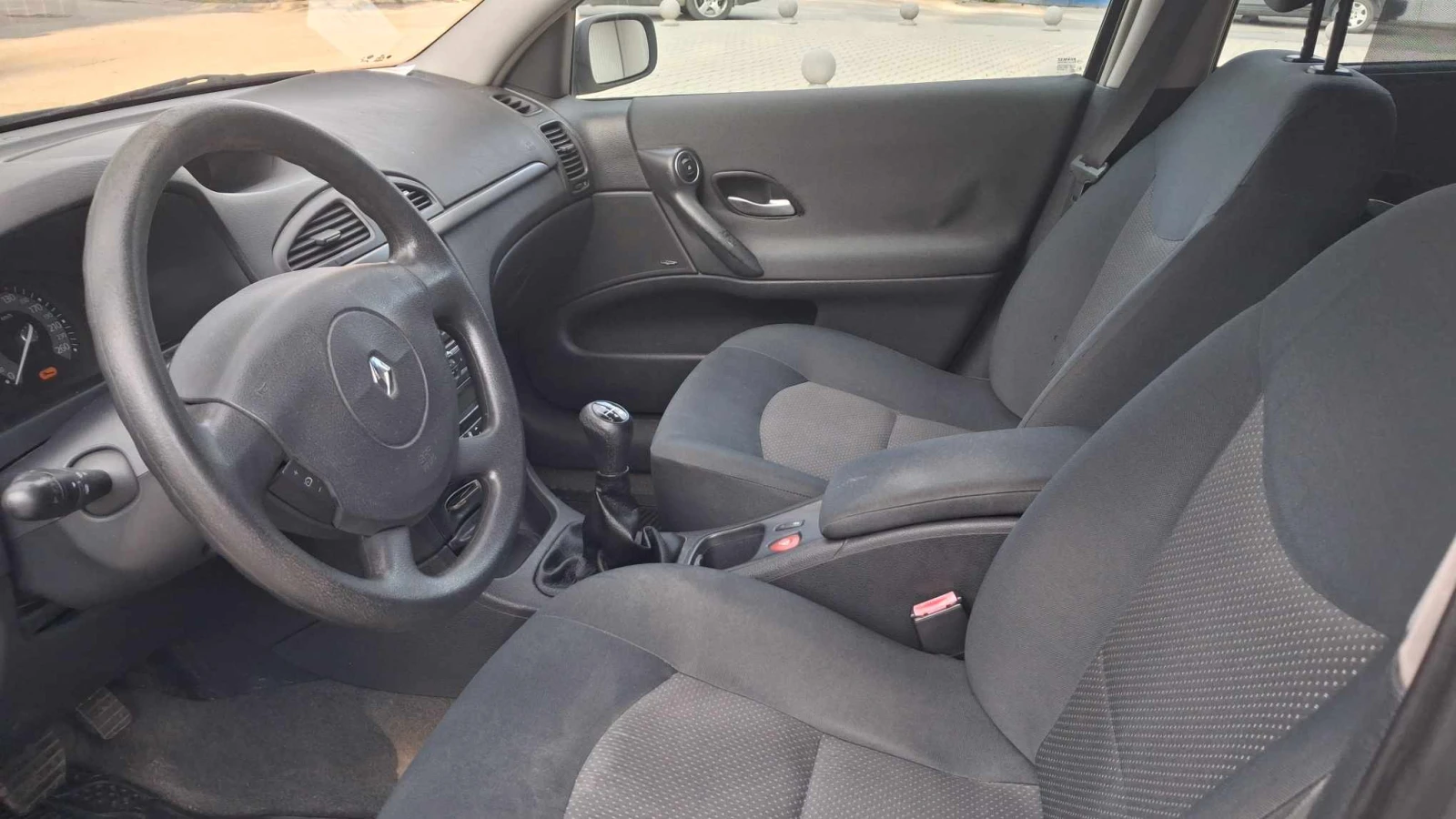 Renault Laguna II, снимка 7 - Автомобили и джипове - 56301187