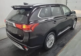 Mitsubishi Outlander PHEV * * CARFAX * * АВТО КРЕДИТ * *  - 21499 € / 42048.39 лв. - 37433701 4