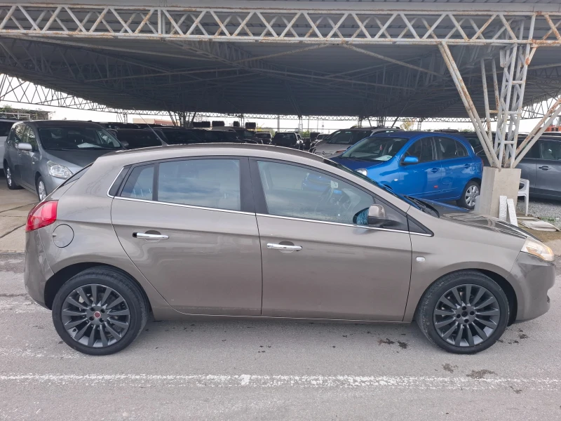 Fiat Bravo автоматик, снимка 4 - Автомобили и джипове - 51941315