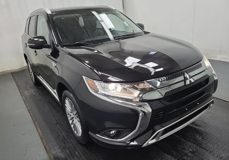 Mitsubishi Outlander PHEV * * CARFAX * * АВТО КРЕДИТ * * , снимка 2 - Автомобили и джипове - 53195005