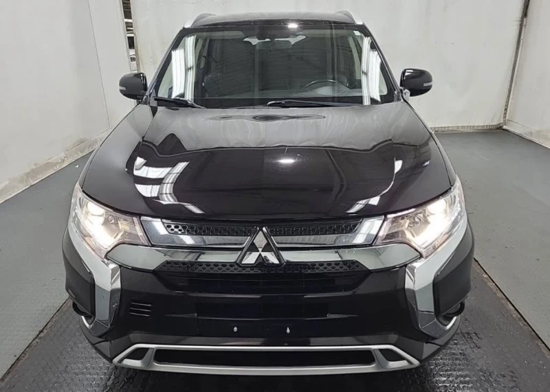Mitsubishi Outlander PHEV * * CARFAX * * АВТО КРЕДИТ * * , снимка 3 - Автомобили и джипове - 53195005