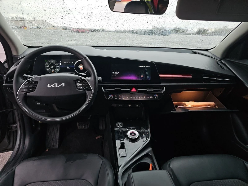 Kia Niro EV WIND, снимка 12 - Автомобили и джипове - 53359148