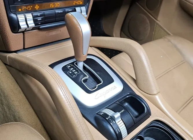 Porsche Cayenne 3.6 - изображение 9