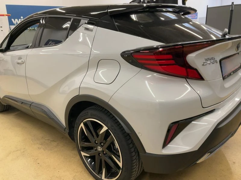 Toyota C-HR, снимка 3 - Автомобили и джипове - 54910227
