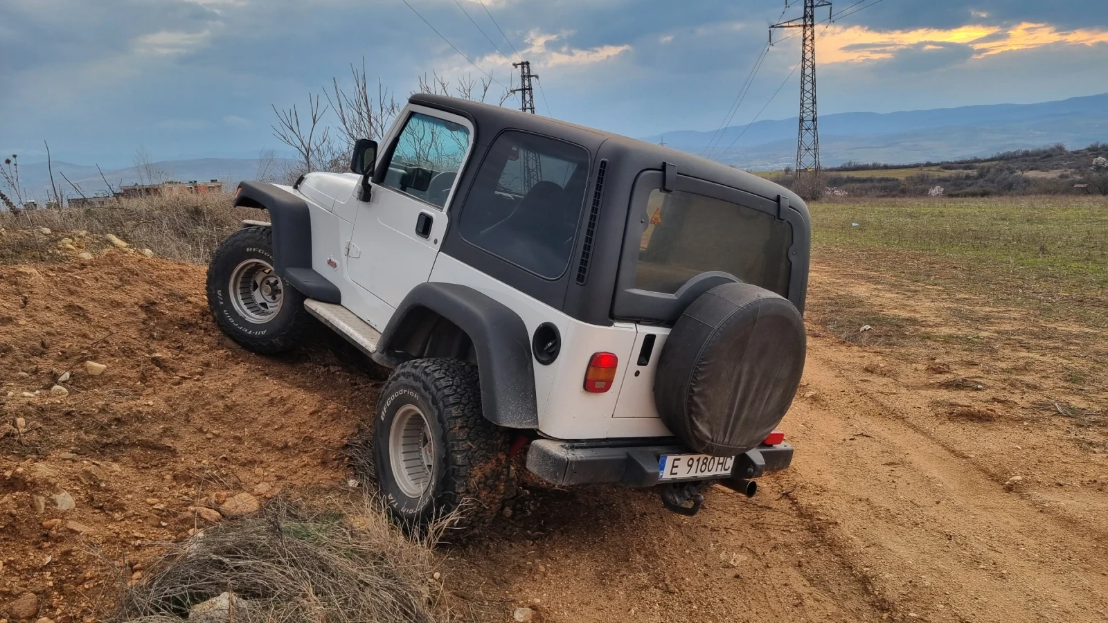 Jeep Wrangler TJ 2.5, снимка 4 - Автомобили и джипове - 53940448