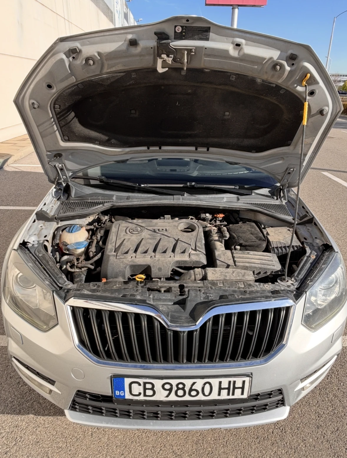 Skoda Yeti, снимка 17 - Автомобили и джипове - 53978935